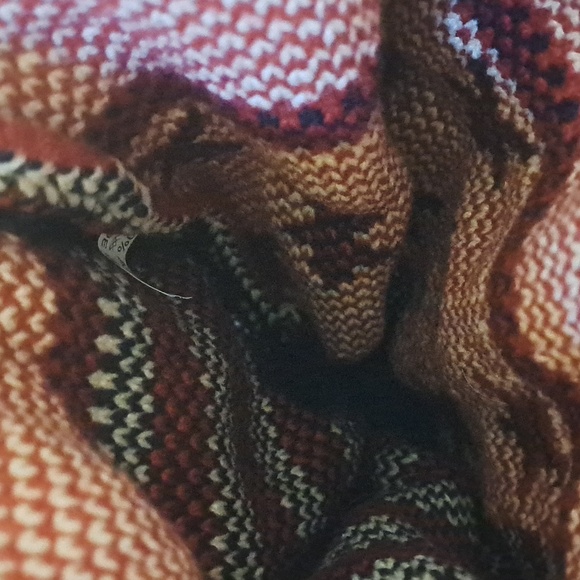 American Flag Beanie, Stretchy & Thick Warm Winter Hat, Unisex - Picture 3 of 4